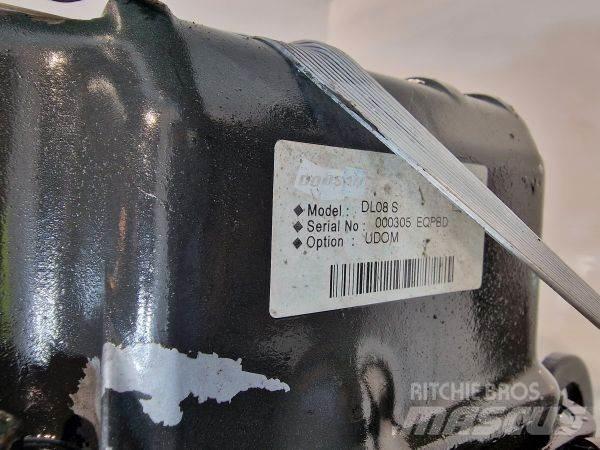 Doosan DL08 Motoare