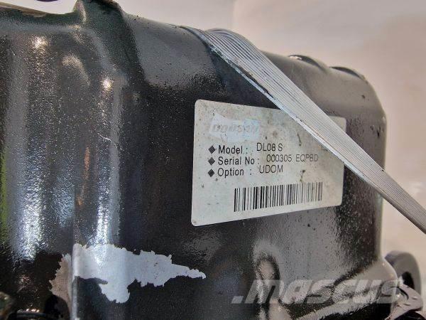 Doosan DL08 Motoare