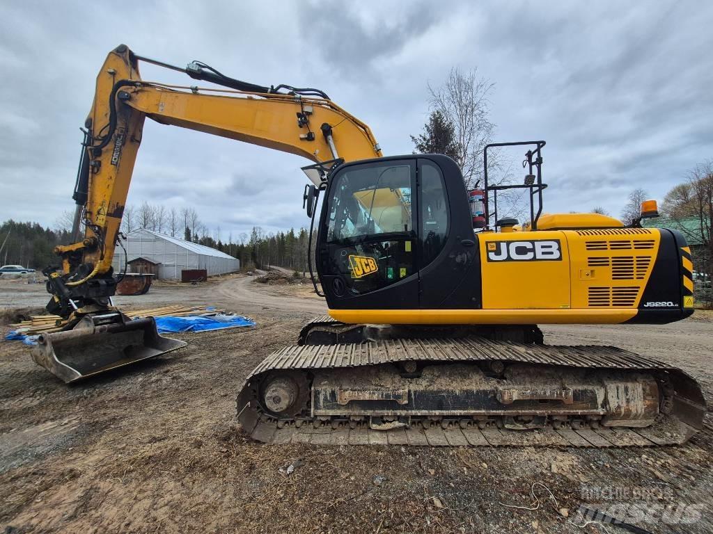JCB 220 Excavatoare pe șenile
