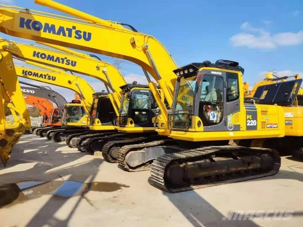 Komatsu 220-8 Excavatoare pe șenile
