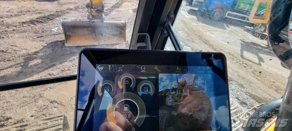 JCB 220X LC Excavatoare pe șenile
