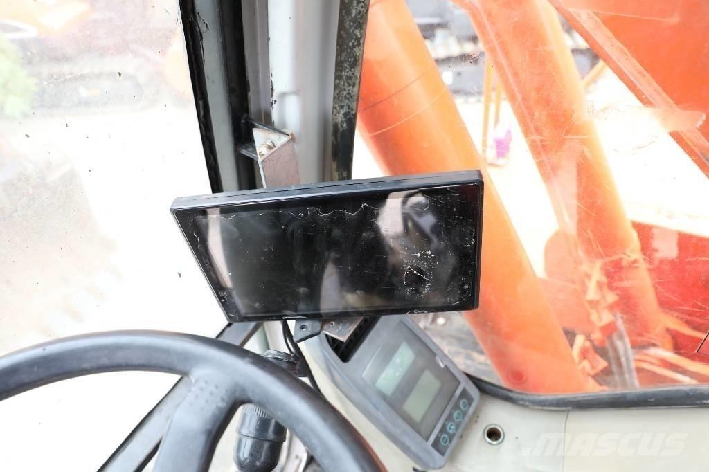 Doosan DH 150 W-7 Excavatoare cu roti