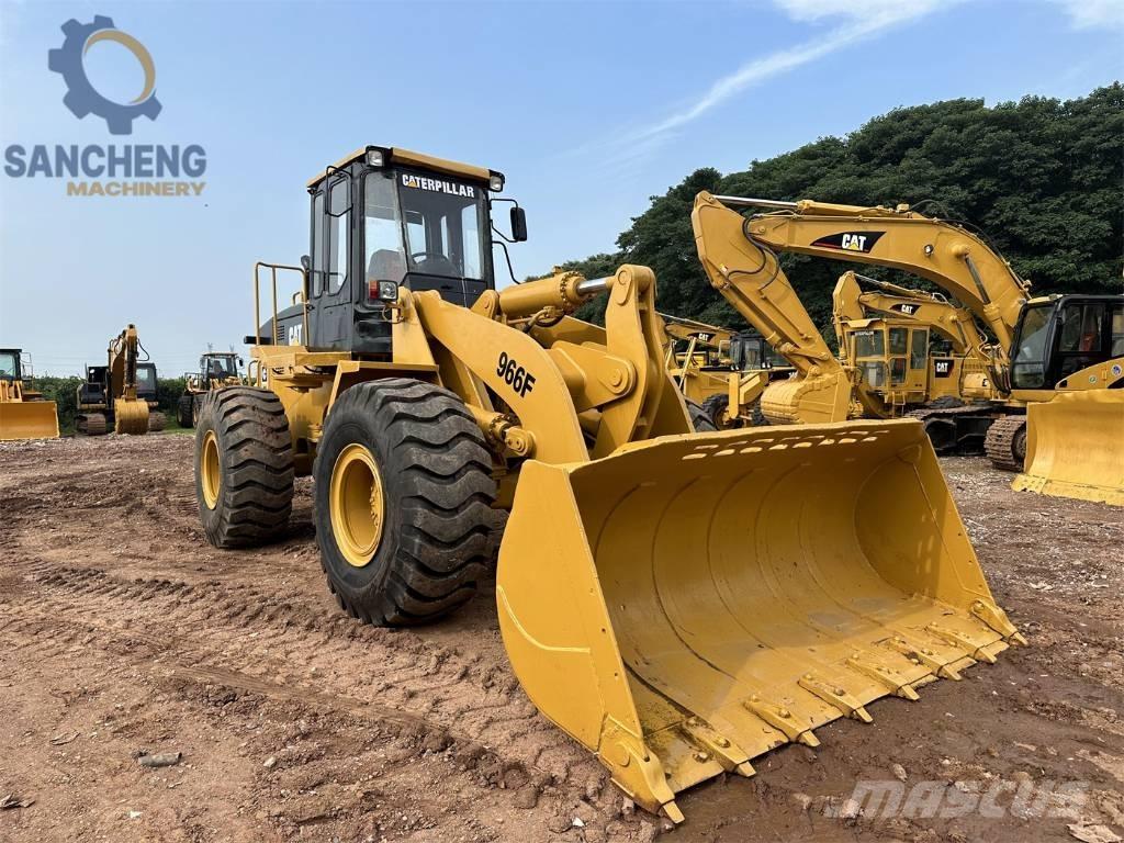 CAT 966 F Incarcator pe pneuri