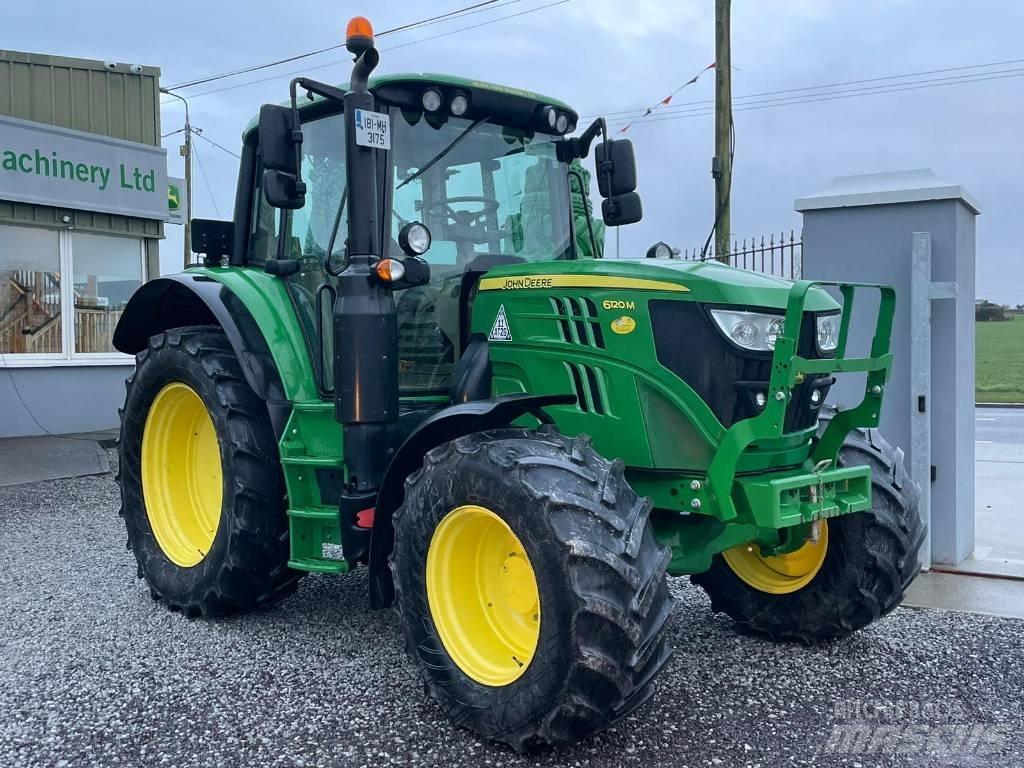 John Deere 6120 M Tractoare