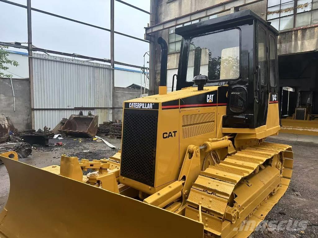 CAT D 4 C Buldozere pe senile