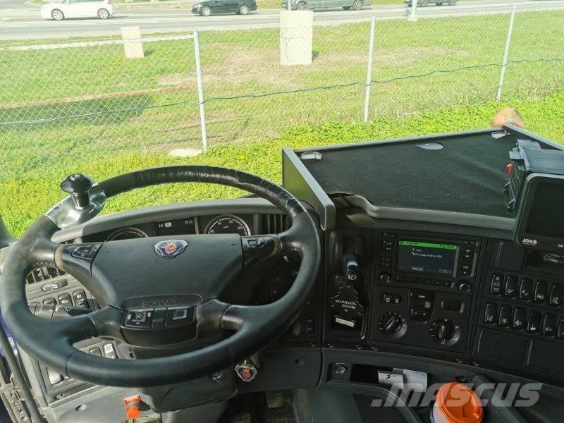 Scania G 450 Camion cu carlig de ridicare