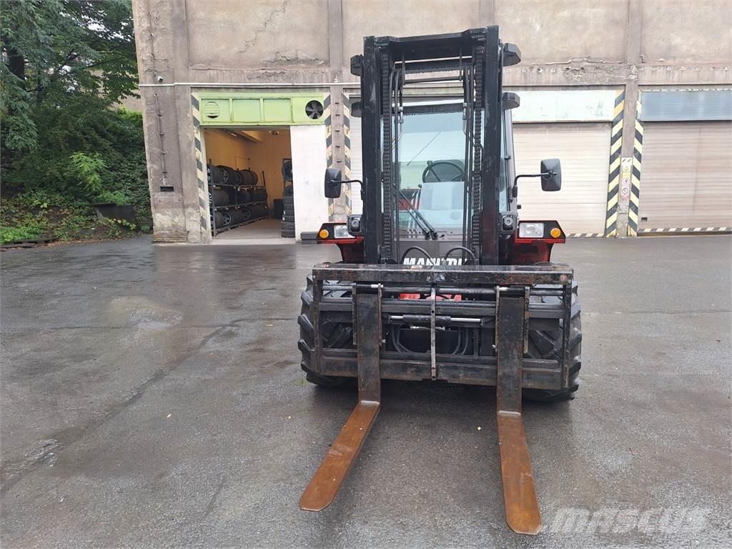 Manitou M40-2 S4 Utilaje construcții - Altele