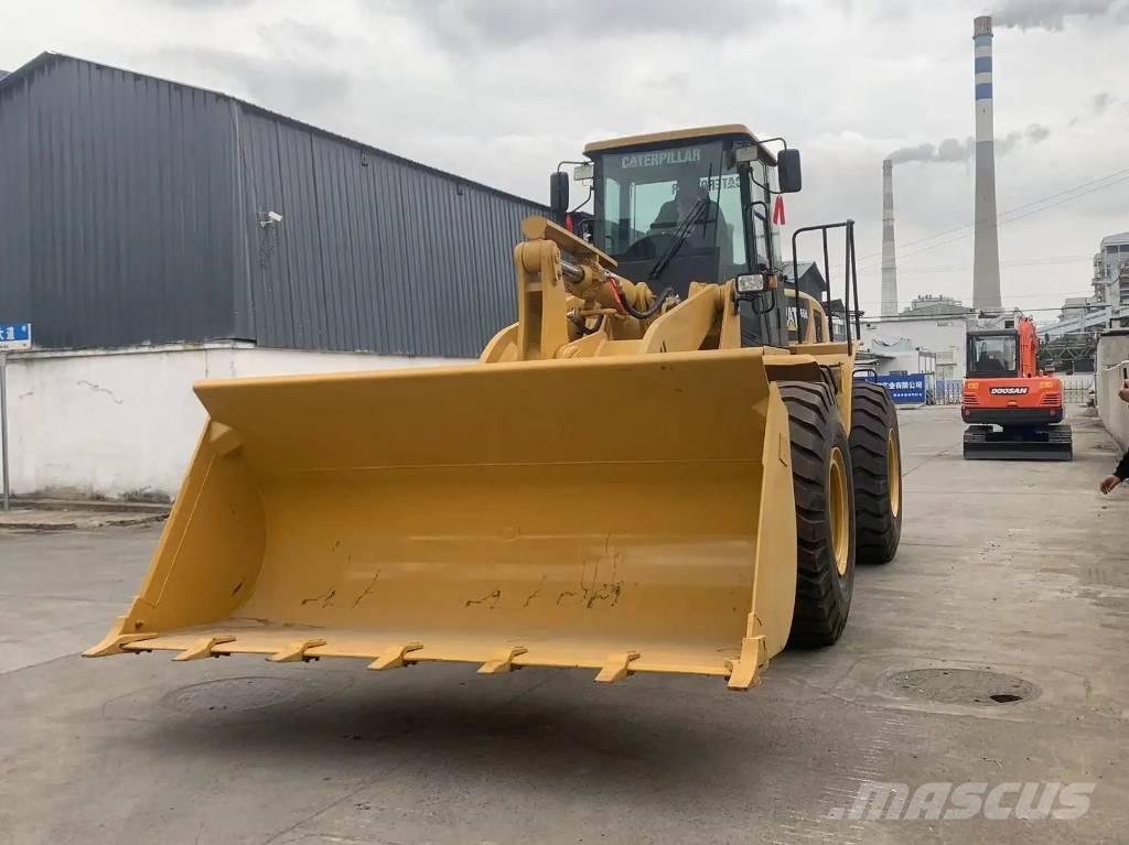 CAT 966H Incarcator pe pneuri