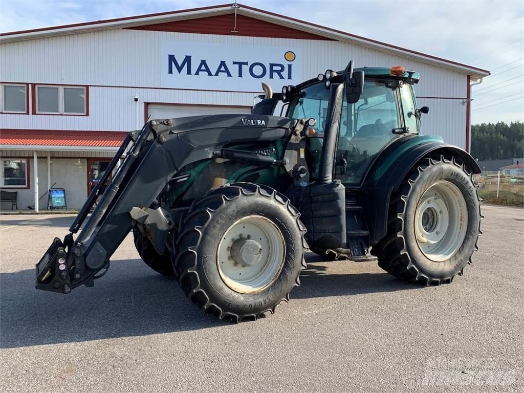 Valtra T234 Direct Tractoare