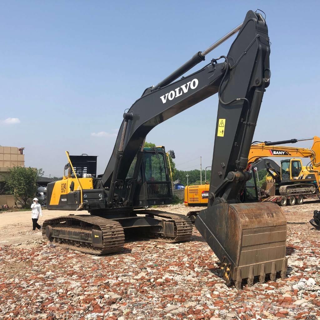 Volvo EC240 Excavatoare pe șenile
