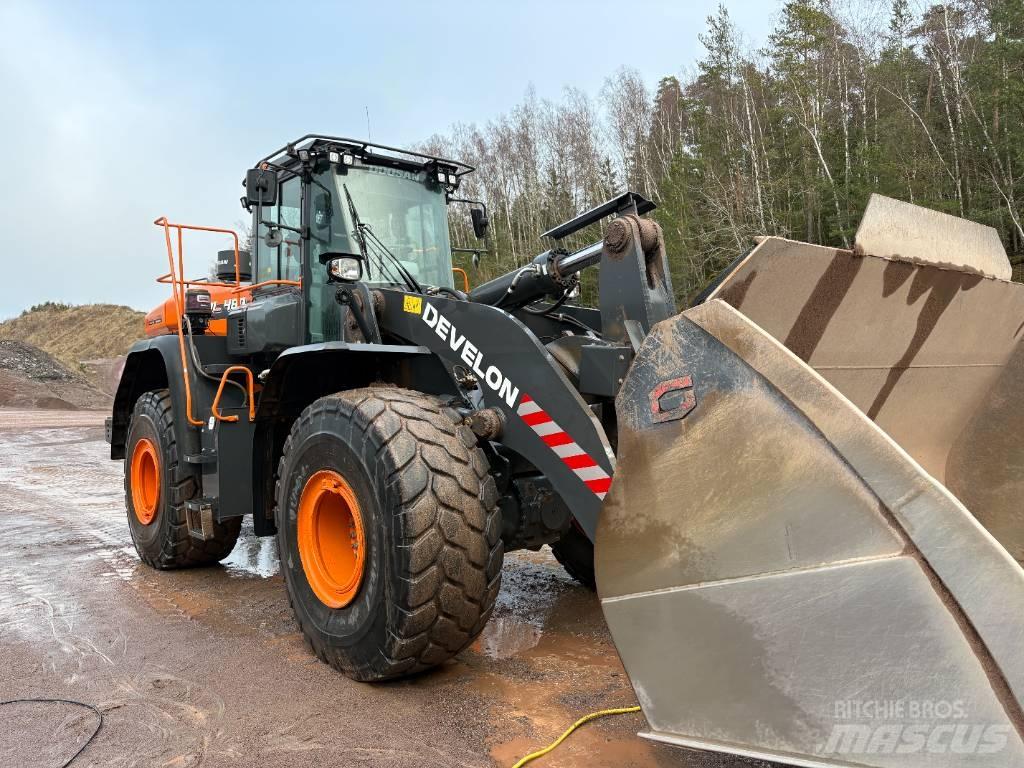 Develon DL480-7 Incarcator pe pneuri