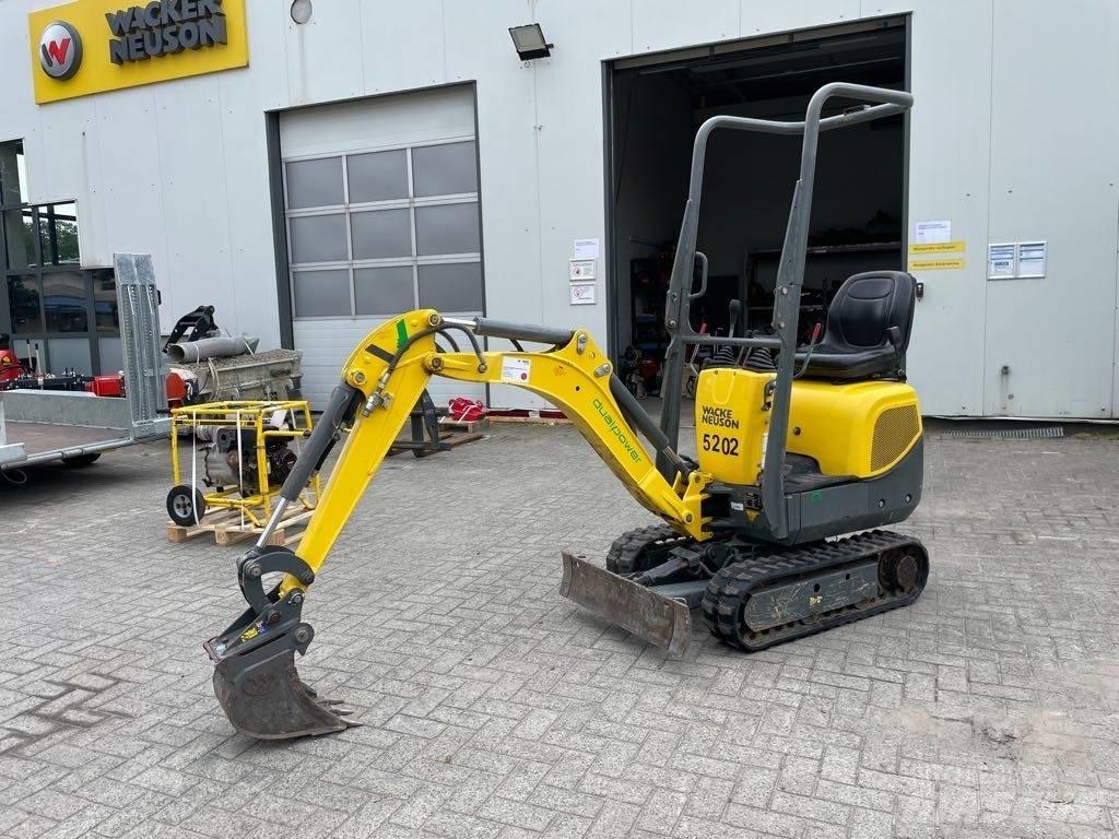 Wacker Neuson 803 Excavatoare pe șenile

