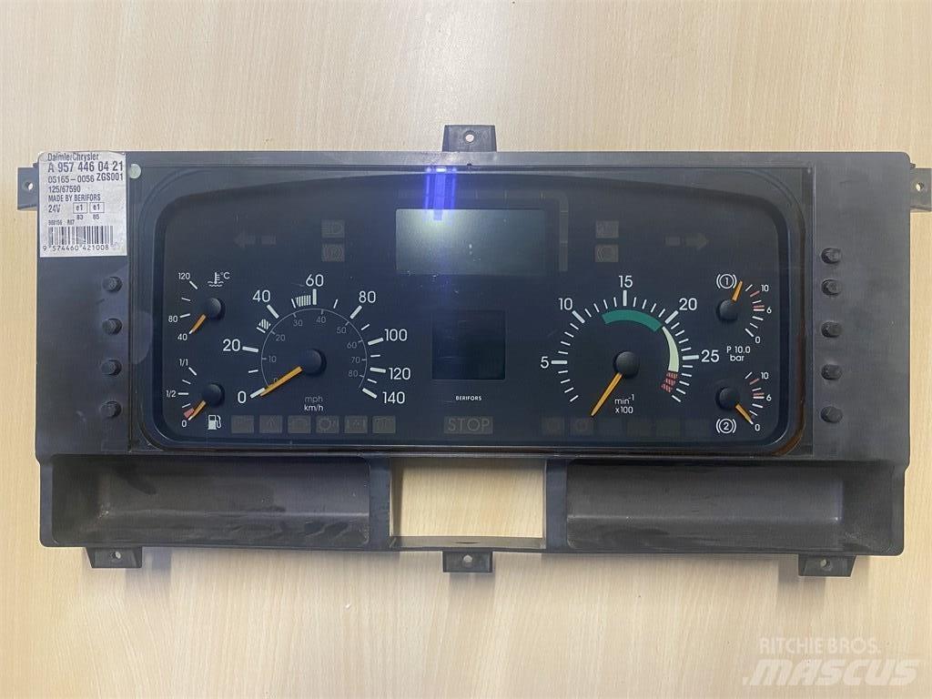 Mercedes-Benz Econic Electronice