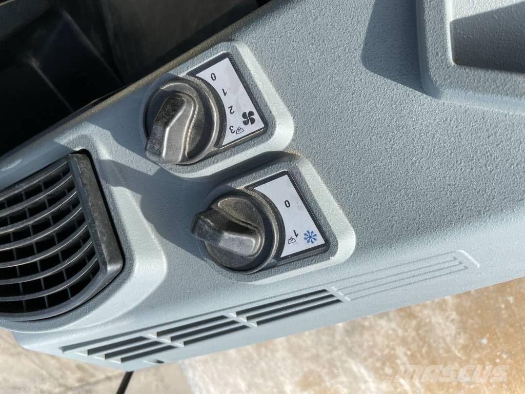 Bomag BW 213 D-5 Compactoare monocilindrice