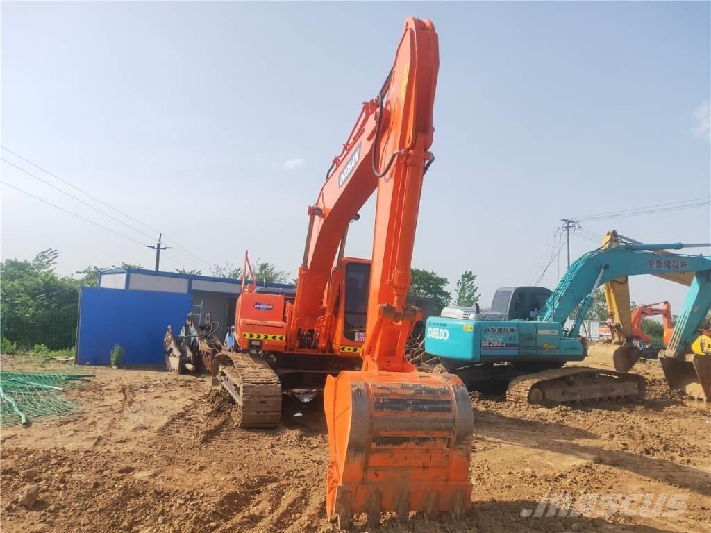 Doosan DH 220 LC-7 Excavatoare pe șenile
