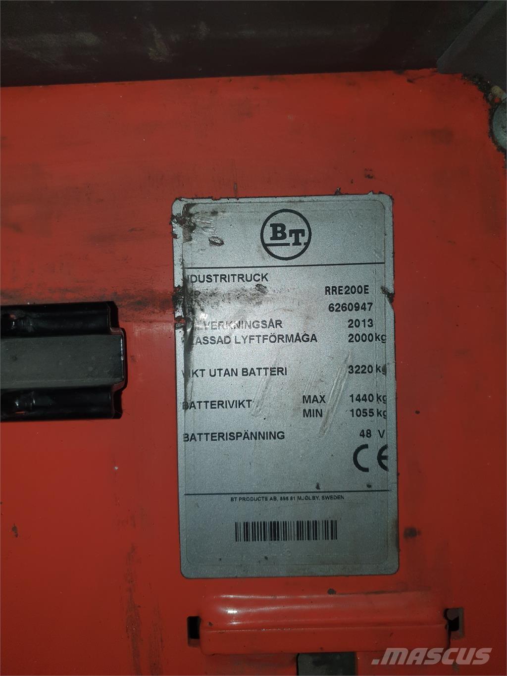 BT RRE200E Stivuitor cu catarg retractabil