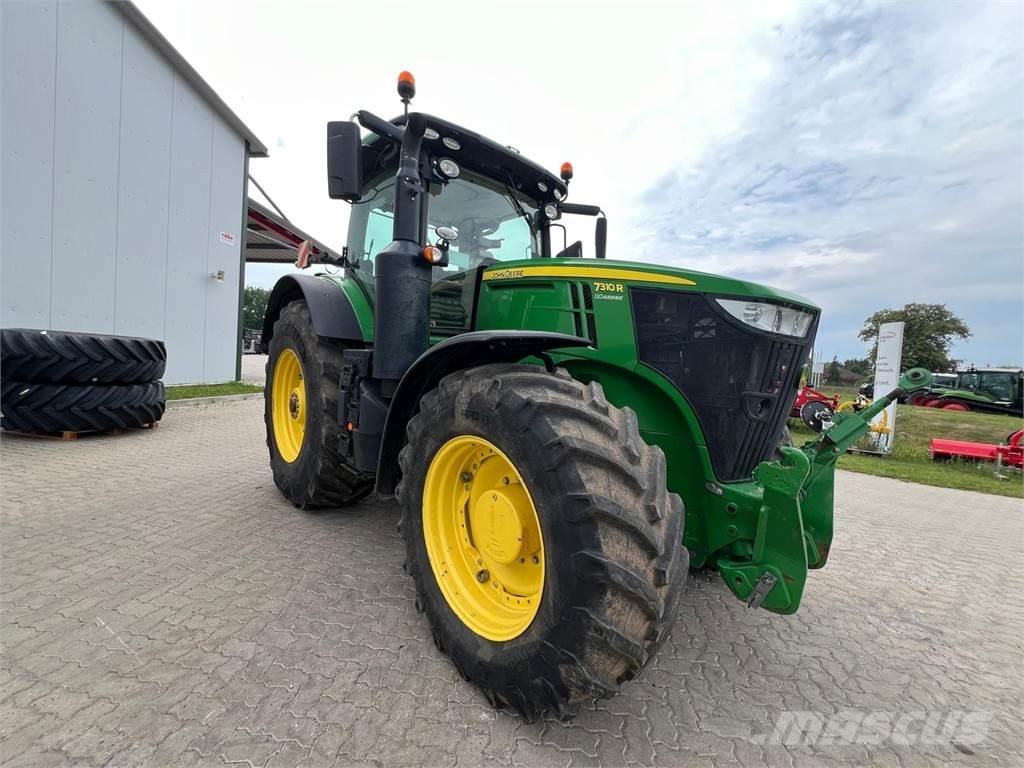 John Deere 7310 R Tractoare