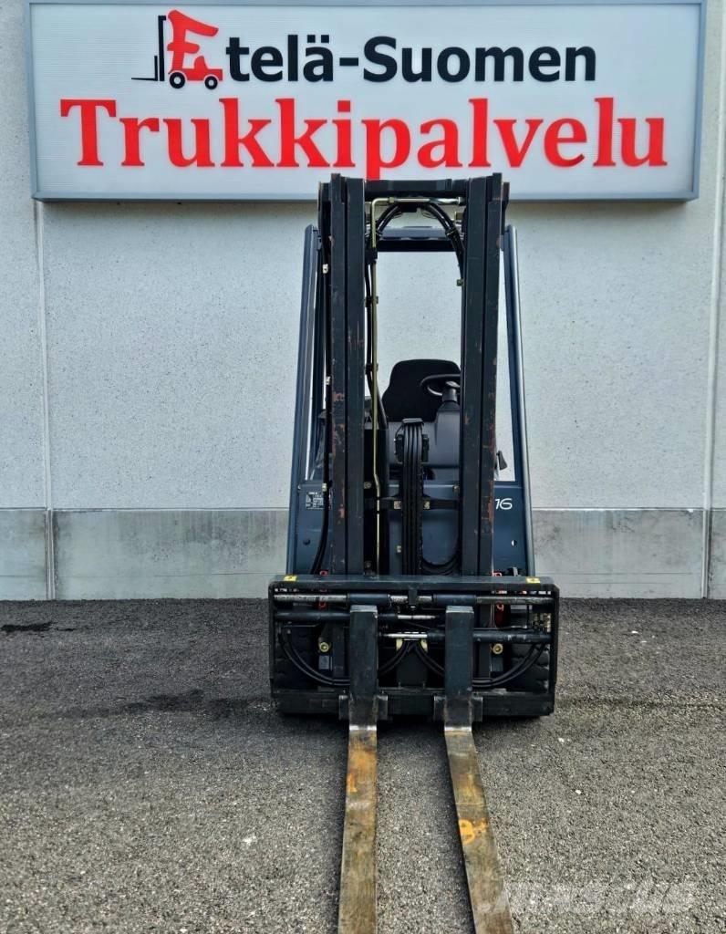 Linde E 16 C-02 Stivuitor electric