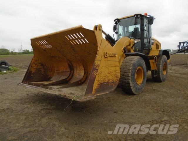 CAT 938M Incarcator pe pneuri