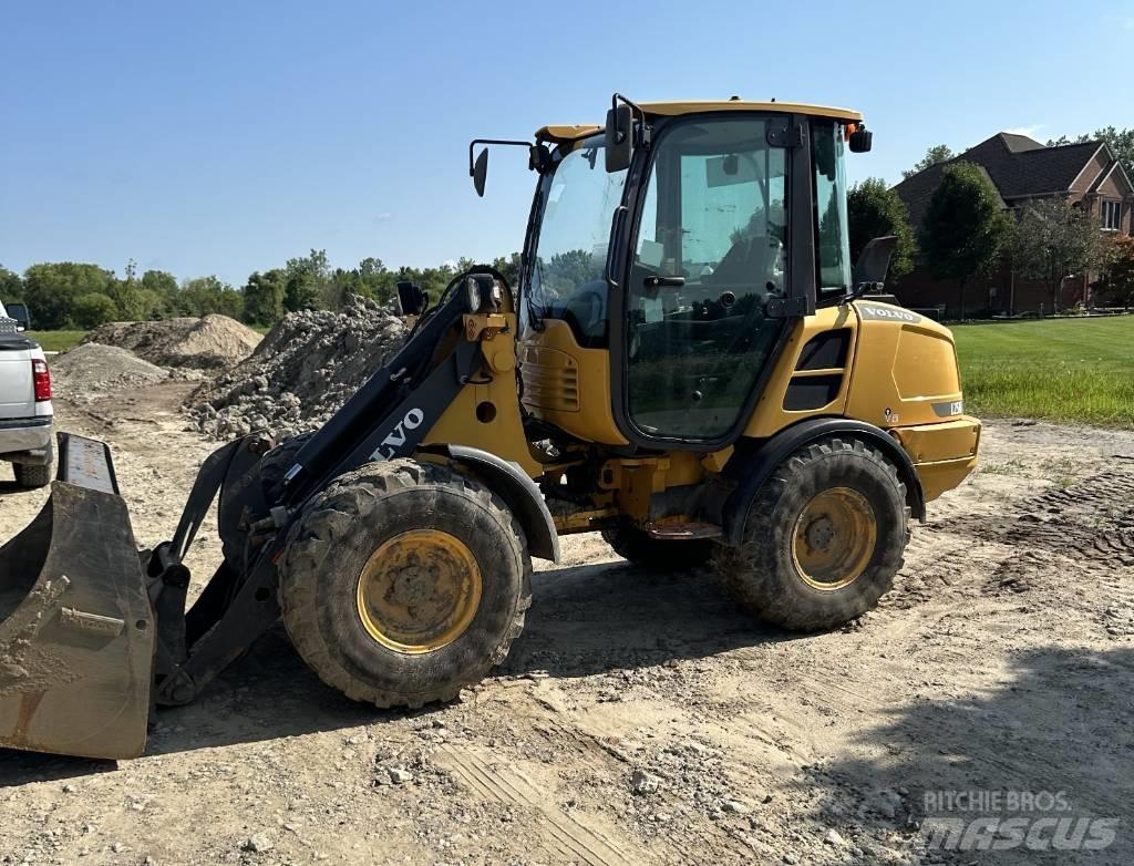 Volvo L 25 H Incarcator pe pneuri