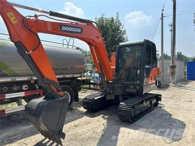 Doosan DX55 Mini excavatoare < 7t