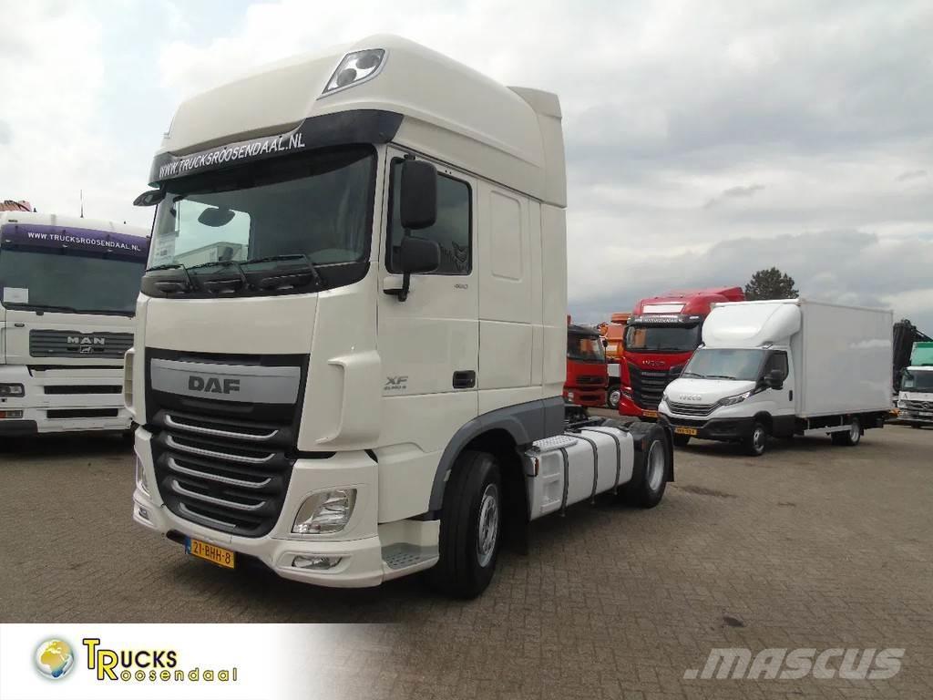 DAF XF 460 + euro 6 Autotractoare