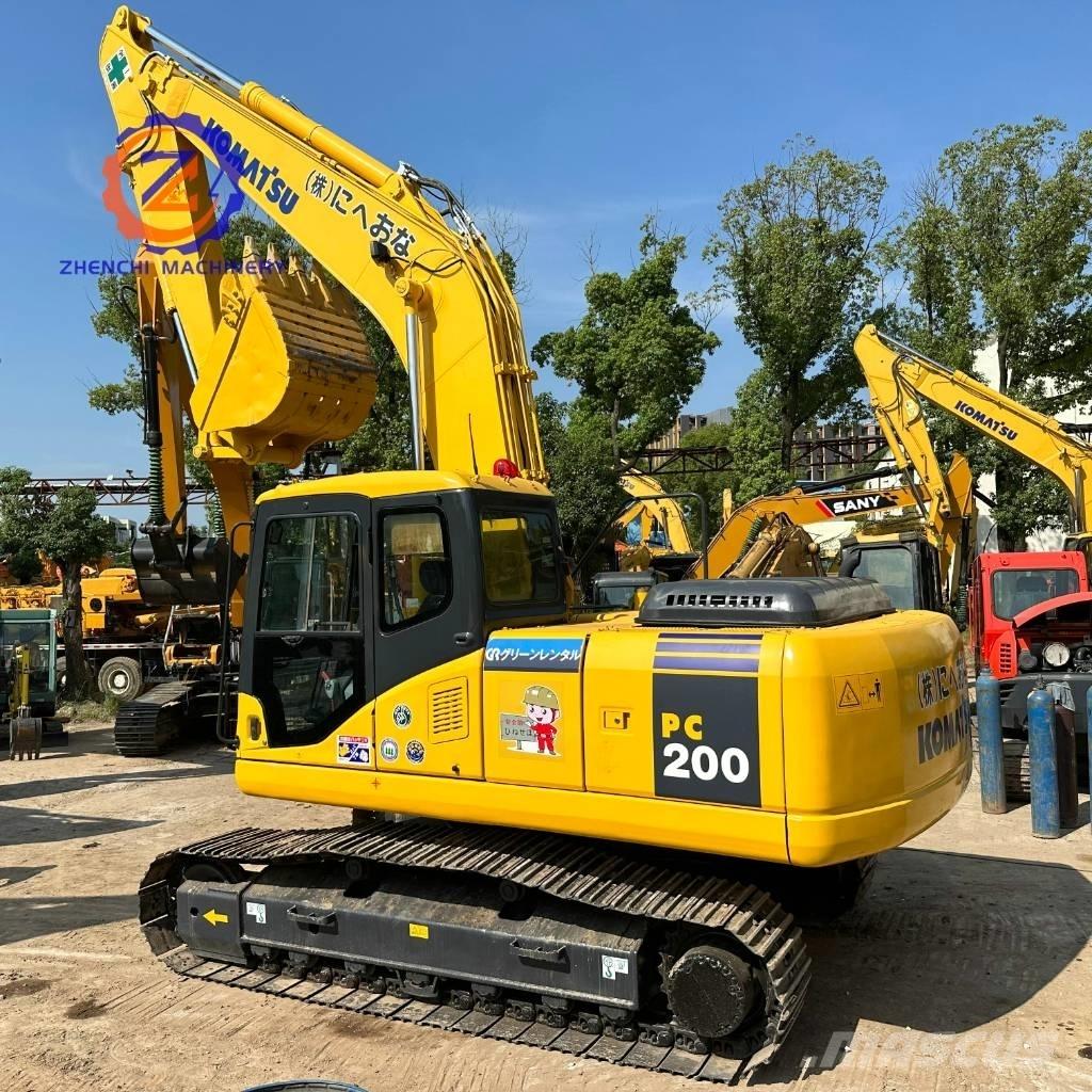 Komatsu PC 200-7 Excavatoare pe șenile
