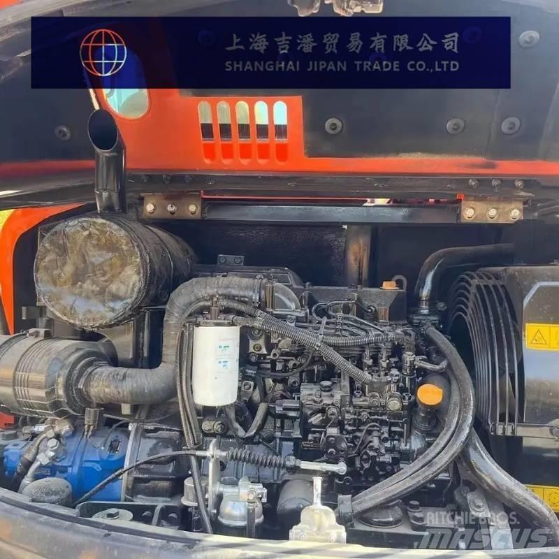 Doosan DX 60 Excavatoare pe șenile
