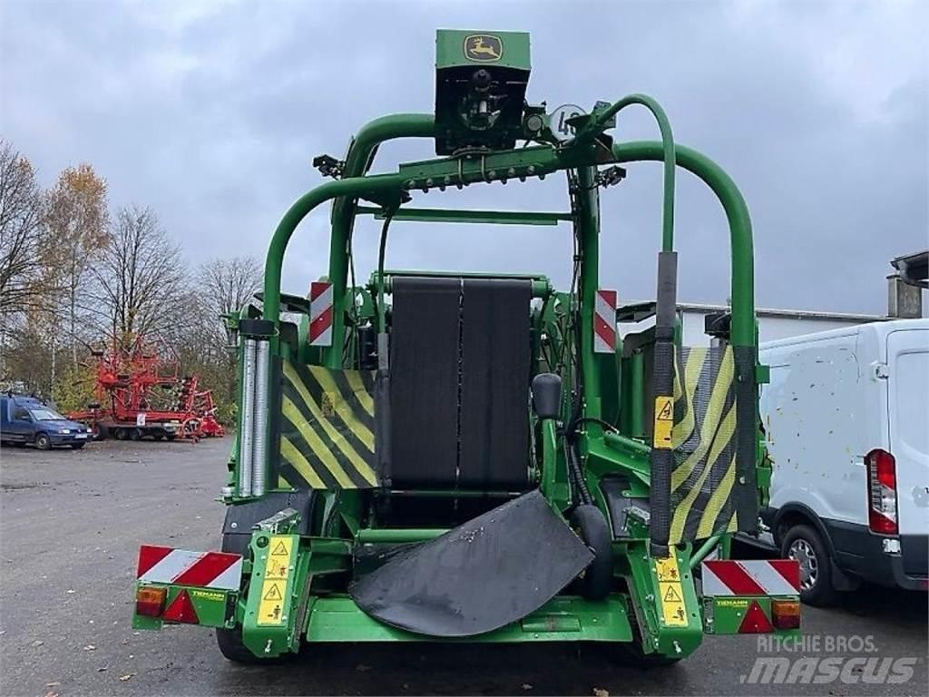 John Deere C451R Masina de balotat cilindric