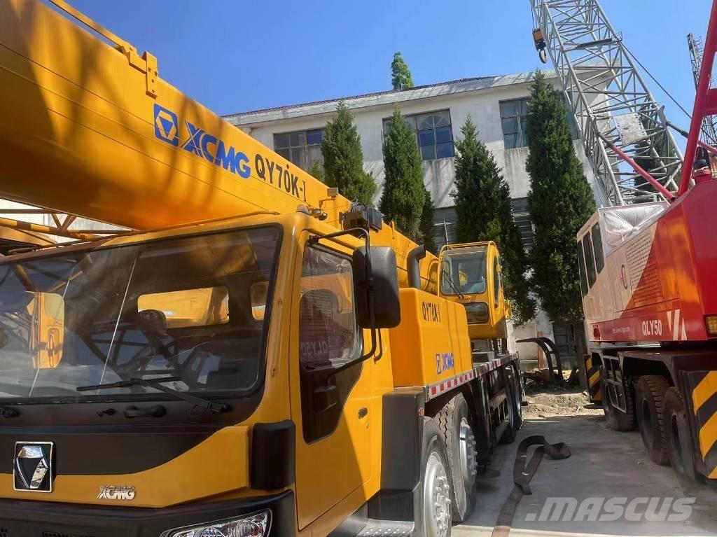 XCMG QY70K Macara teren accidentat