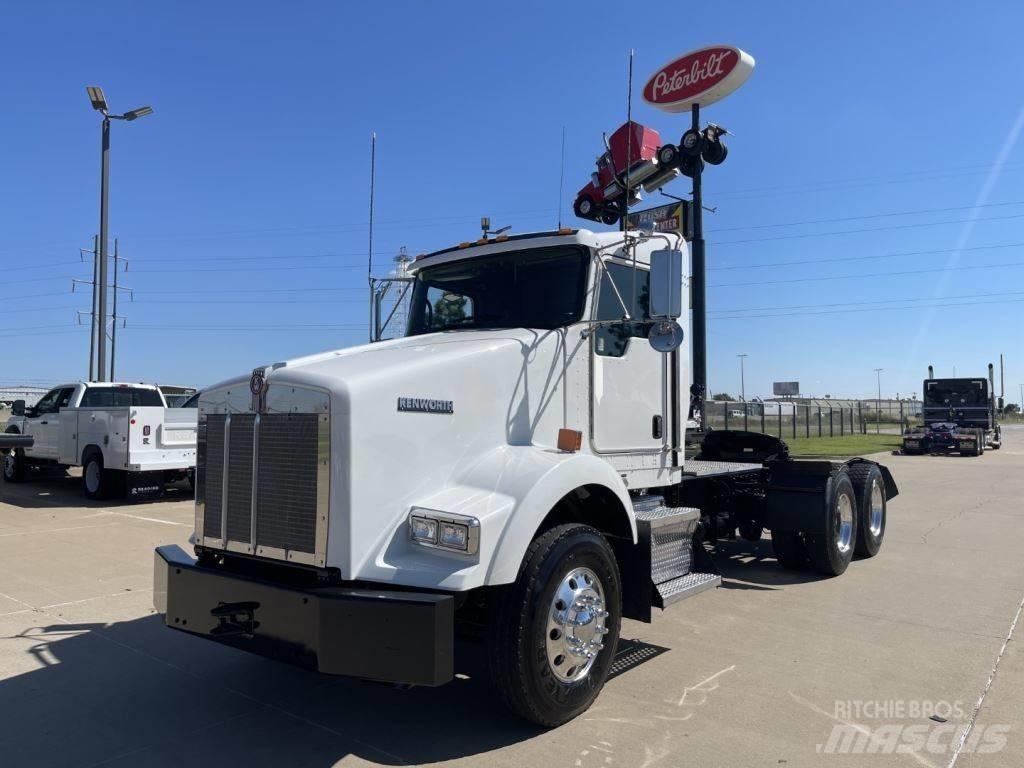 Kenworth T 800 Autotractoare