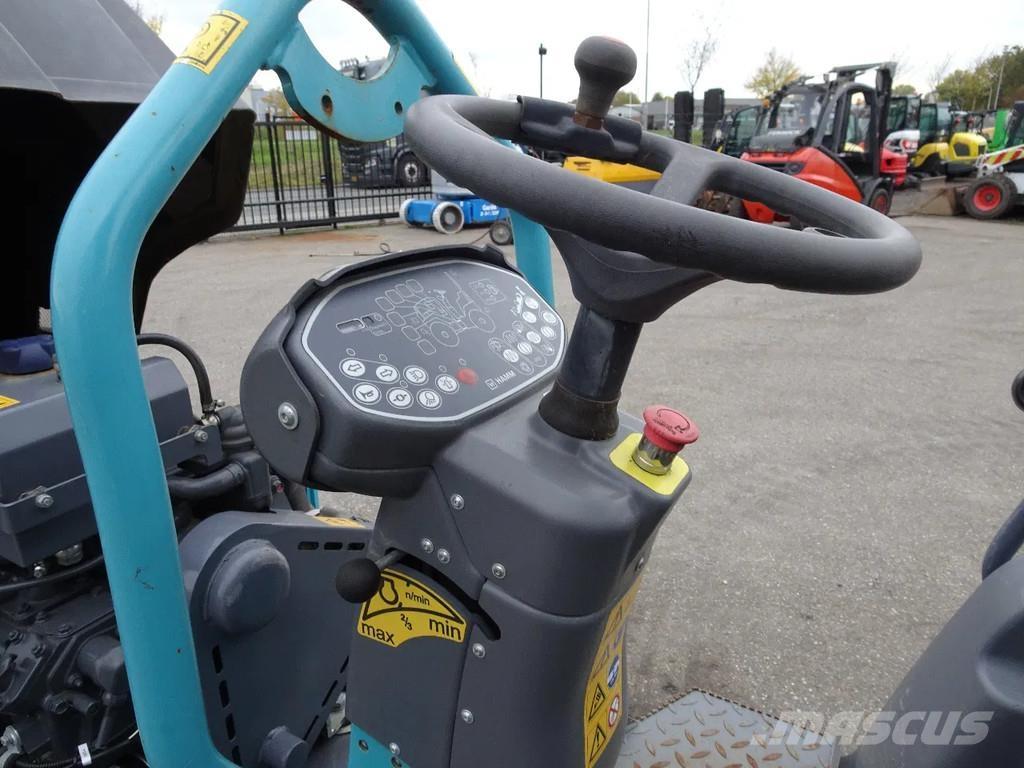 Hamm HD12VV Cilindri compactori dubli