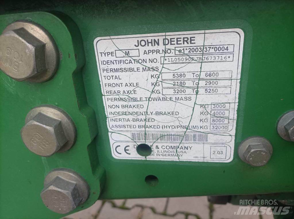 John Deere 5090 R Tractoare