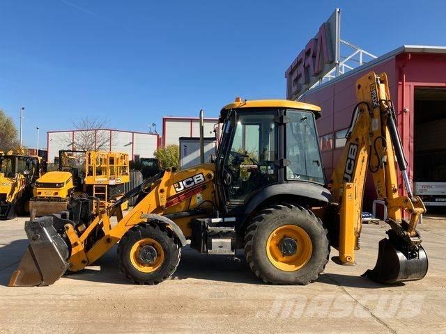 JCB 3CX AEC Buldoexcavatoare