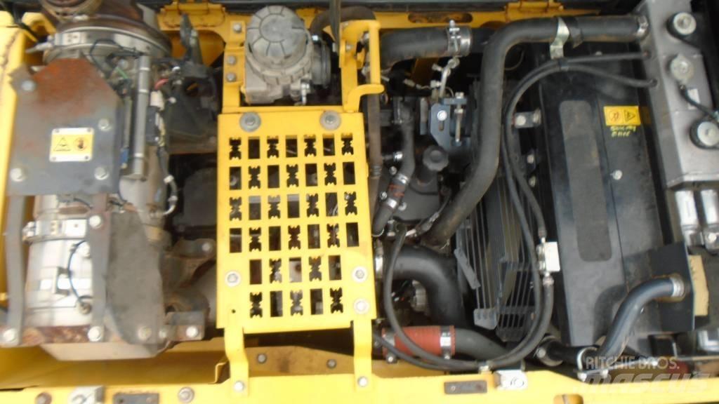 Komatsu 210 LC 10 Excavatoare pe șenile
