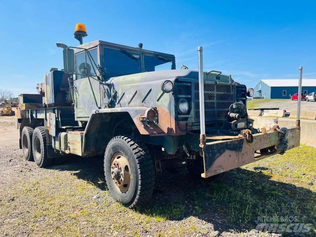 AM General M936 Vehicule de recuperare