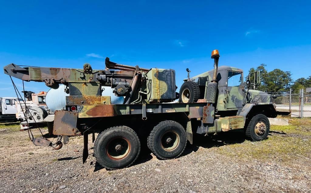 AM General M936 Vehicule de recuperare