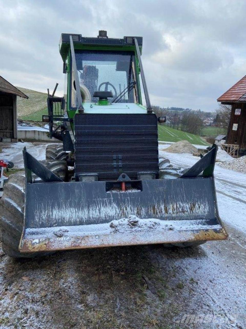 Noe NF 210-8 R Transportoare