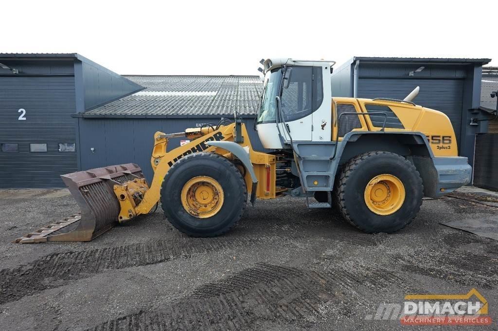Liebherr L556 Incarcator pe pneuri