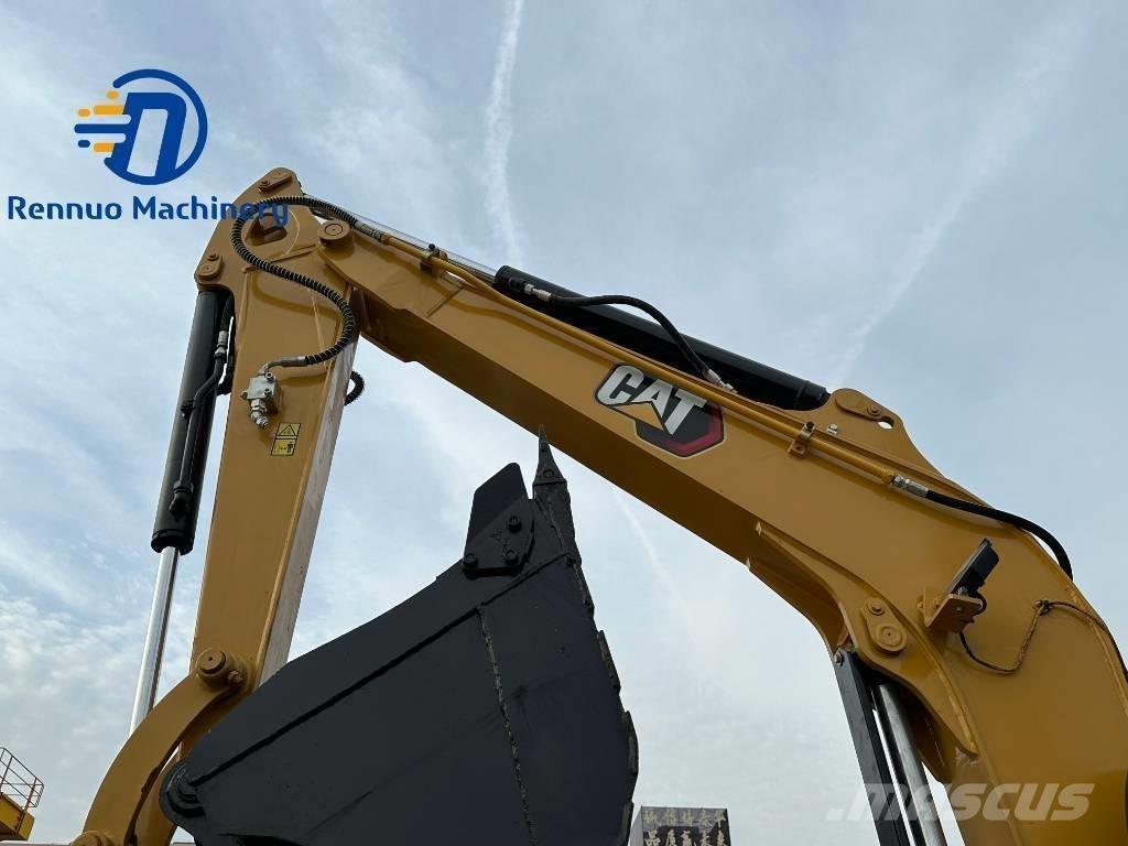 CAT 306E with rubber Mini excavatoare < 7t
