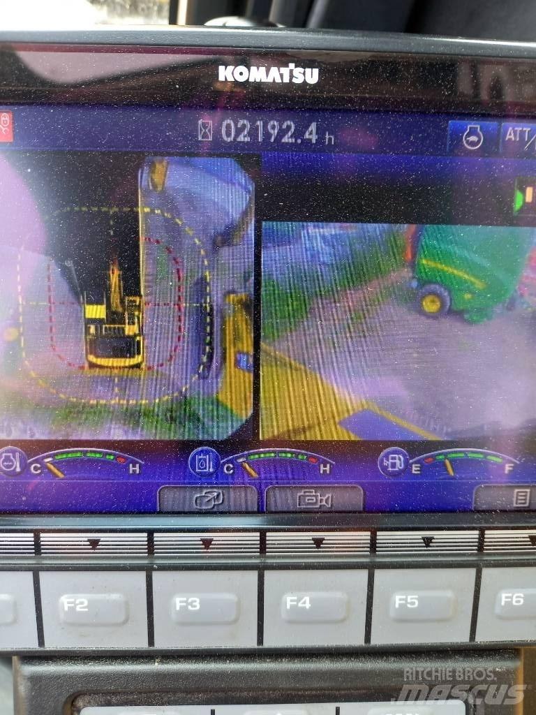 Komatsu PC 240 LC Excavatoare pe șenile
