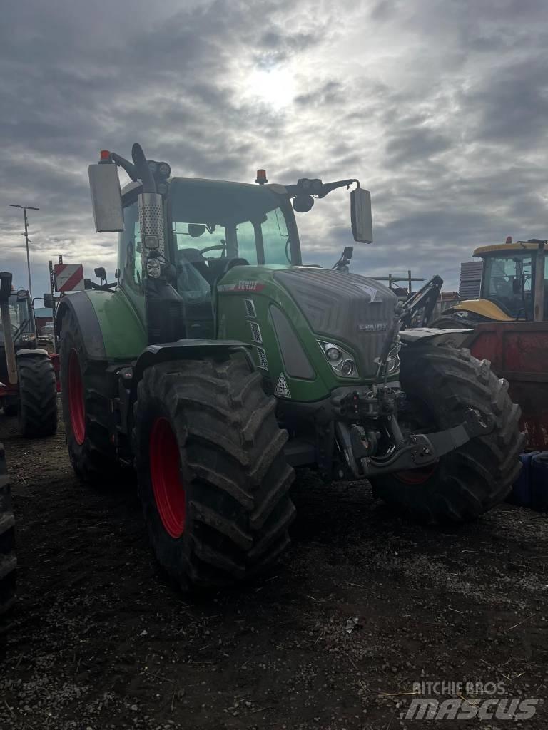 Fendt 724 Tractoare