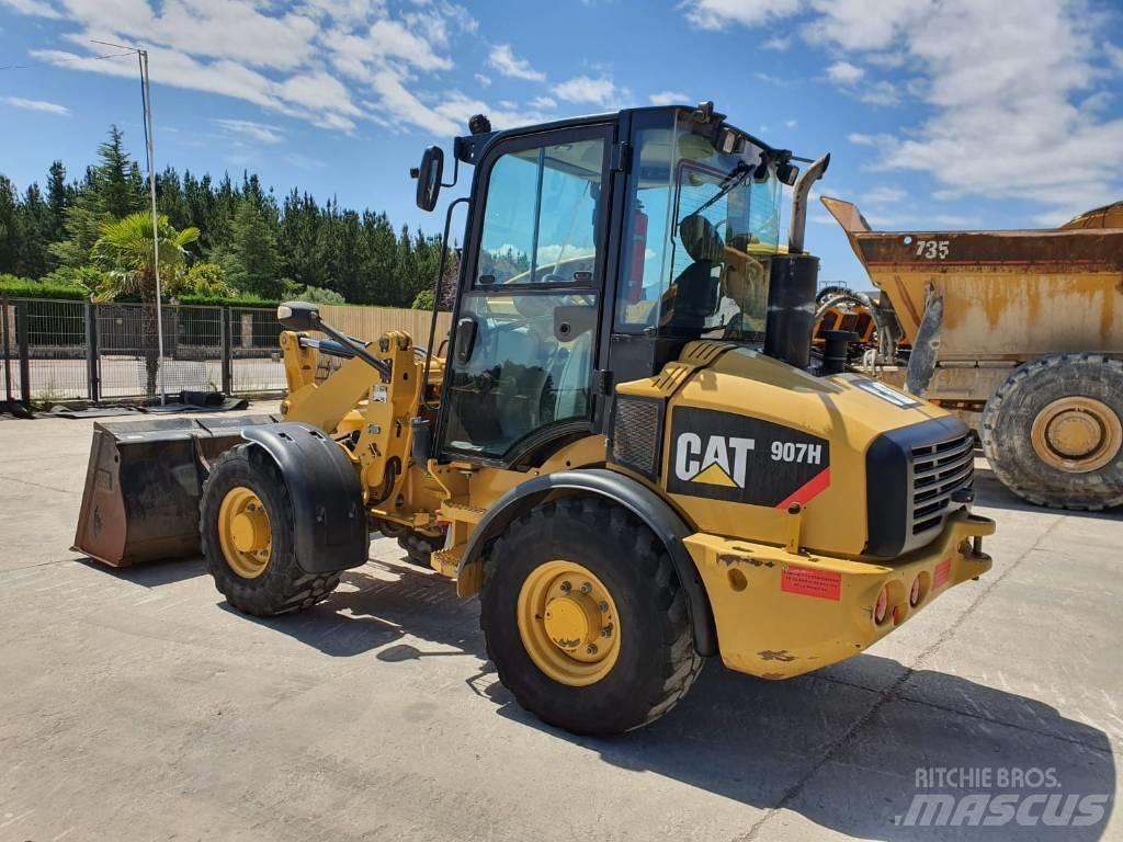 CAT 907 H Incarcator pe pneuri