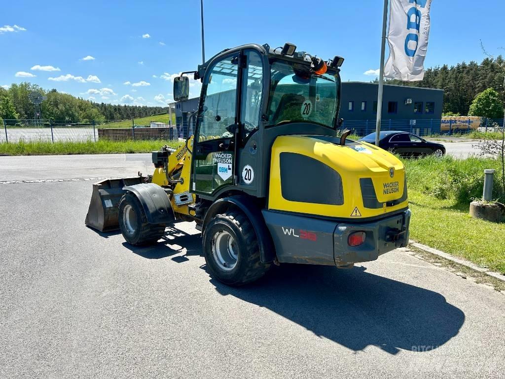 Wacker WL 38 Incarcator pe pneuri