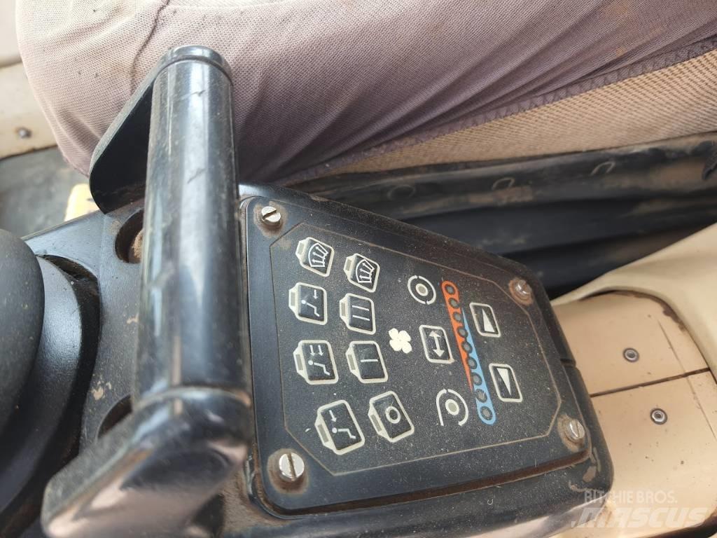 CAT 330 L Excavatoare pe șenile
