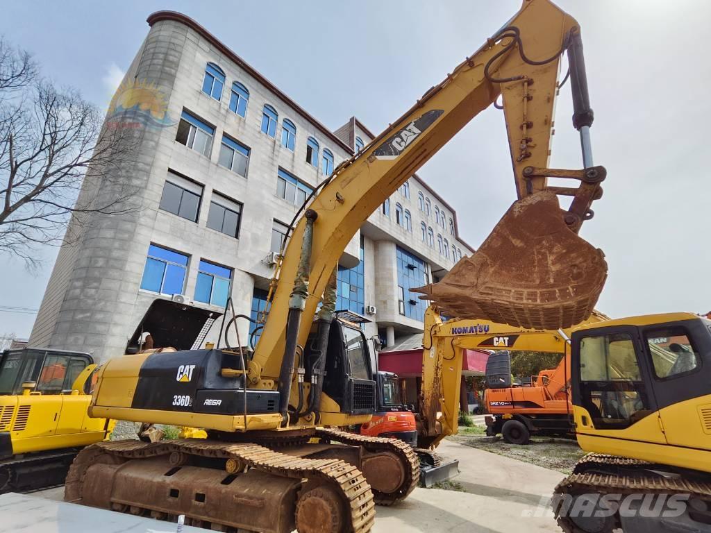 CAT 336D2 Excavatoare pe șenile
