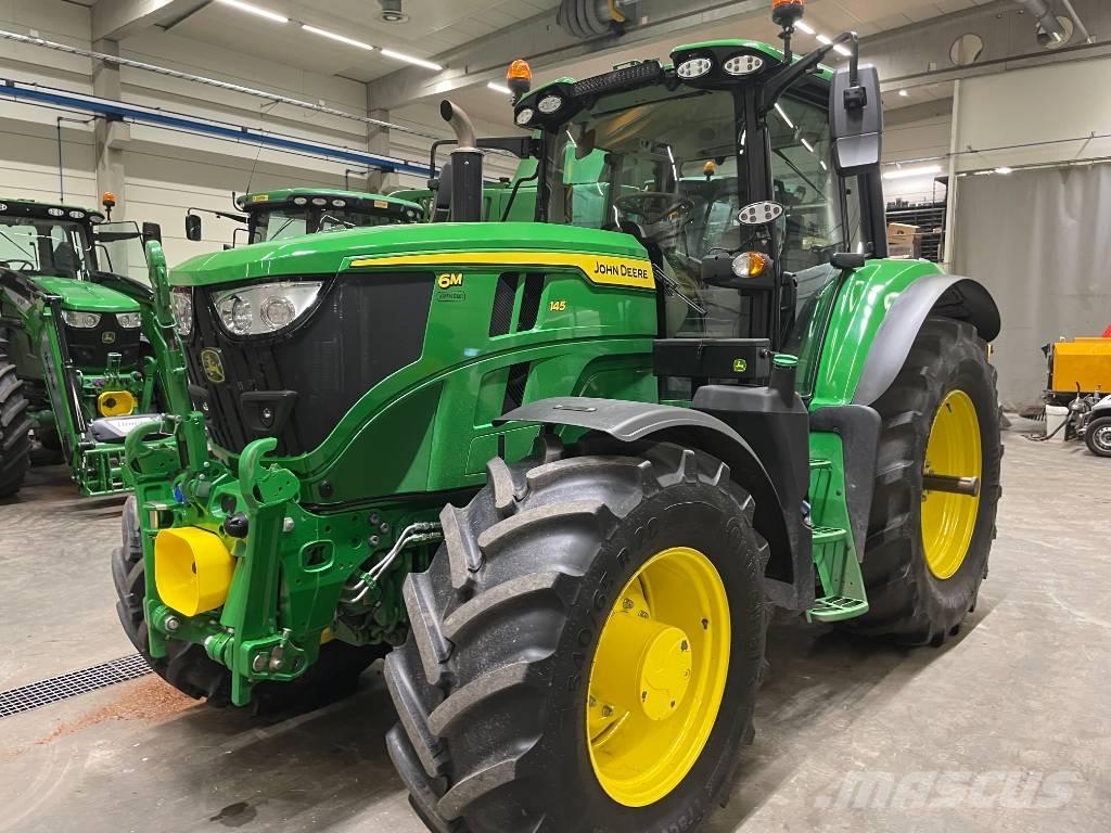 John Deere 6M145 Tractoare