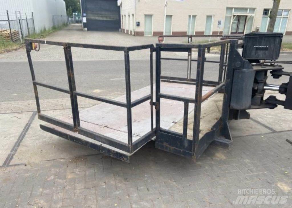 Manitou MRT2540 Stivuitoare telescopice