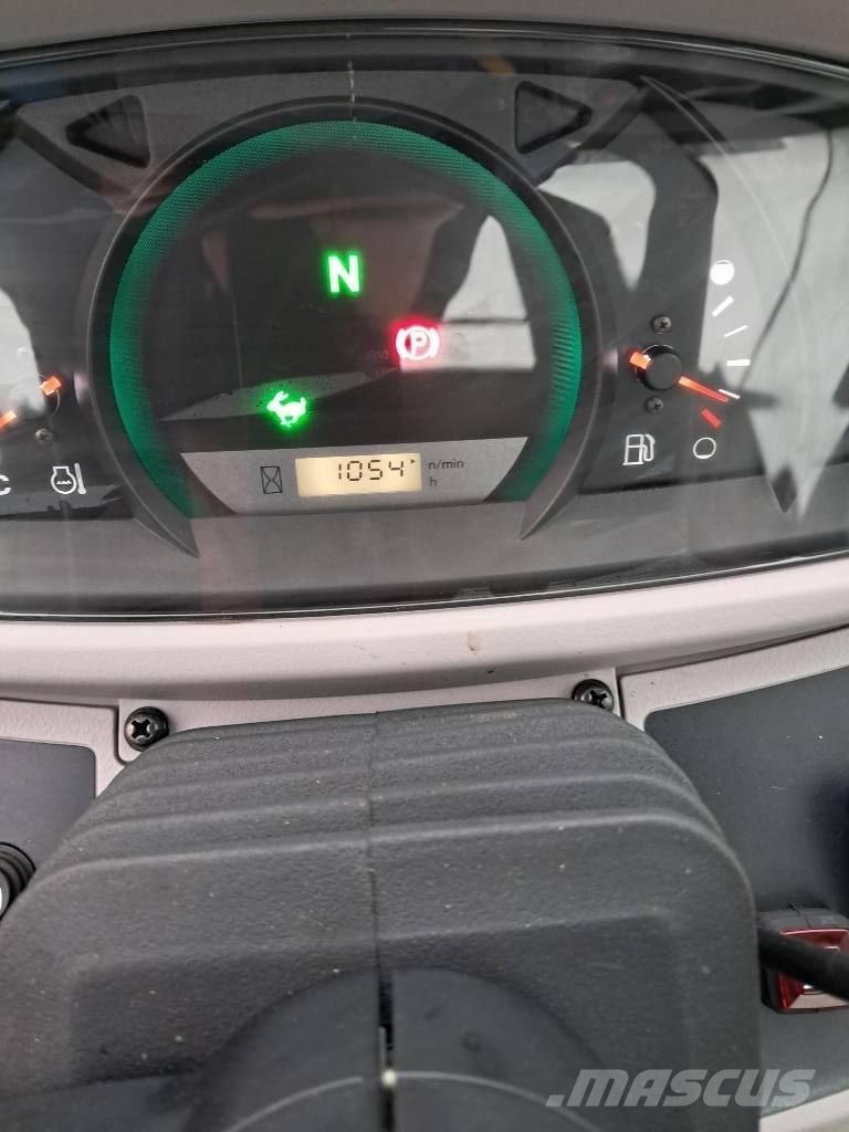 Kubota R 090 Incarcator pe pneuri