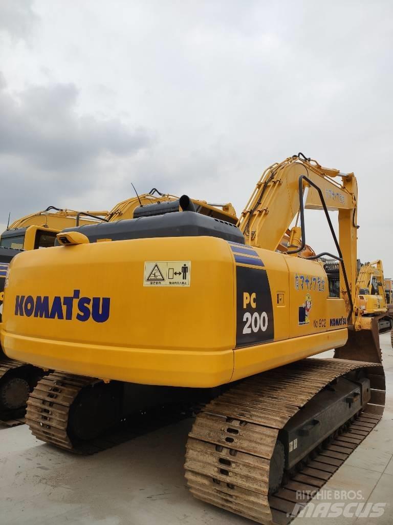 Komatsu PC 200 LC-8L Excavatoare pe șenile
